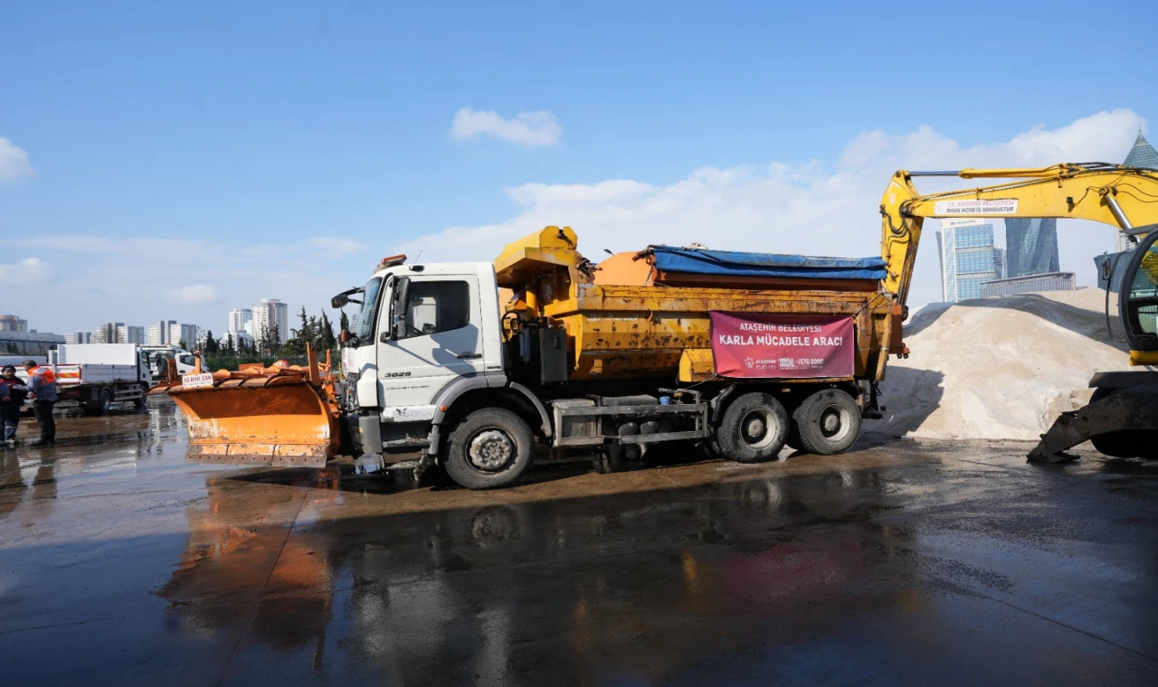 Ataşehir Belediyesi Karla Mücadeleye Hazır