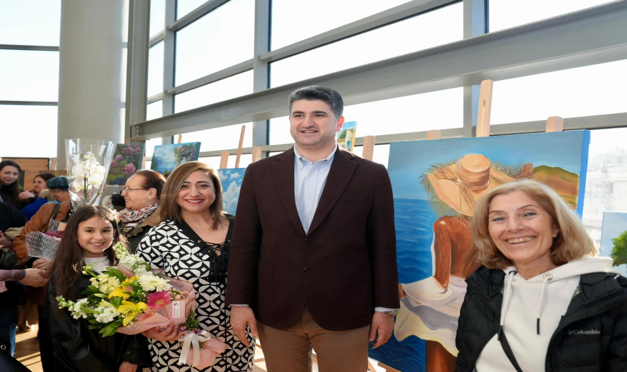 Ataşehir Belediyesi ‘Karşıt Sanat’ Sergisini Ağırladı