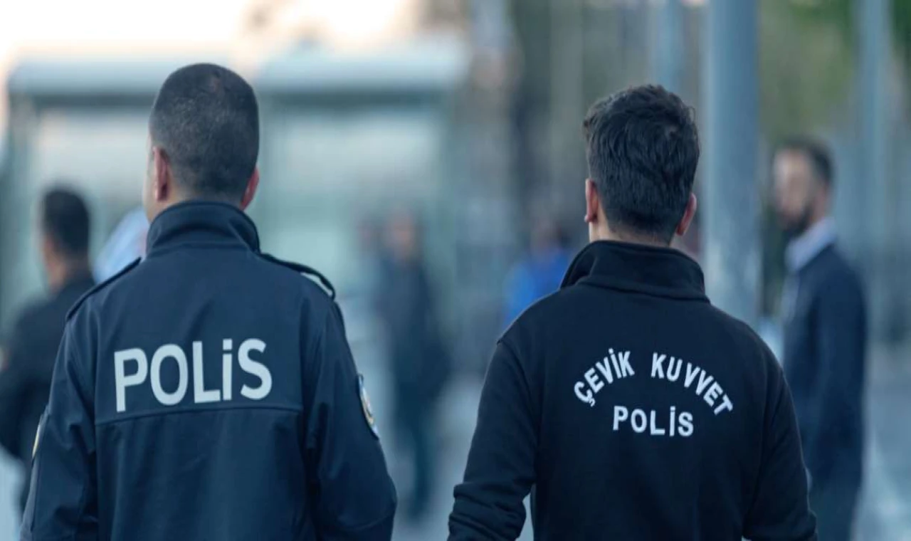 Ataşehir Belediyesi Polis Adayları İçin Hazırlık Kursu Düzenliyor