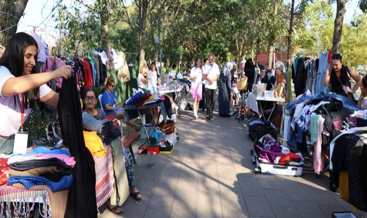 Ataşehir Yeniden Kullanım Pazarı Fetih Mahallesi’nde Kuruluyor