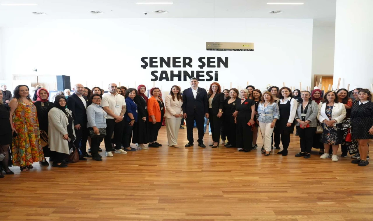 Kadın Emeği Ataşehir’de Sergiyle Taçlandı