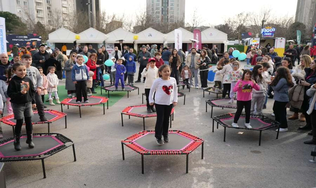 Sömestir Şenlikleri Ataşehir’de Coşku Dolu Anlarla Tamamlandı