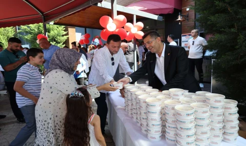 Çekmeköy’de Halk Kafe Hizmete Açıldı