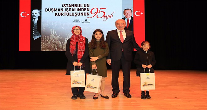 Mevlüt Uysal: “İstanbul Kutlu Bir Şehirdir Hiçbir Zaman İşgale Boyun Eğmeyecektir”