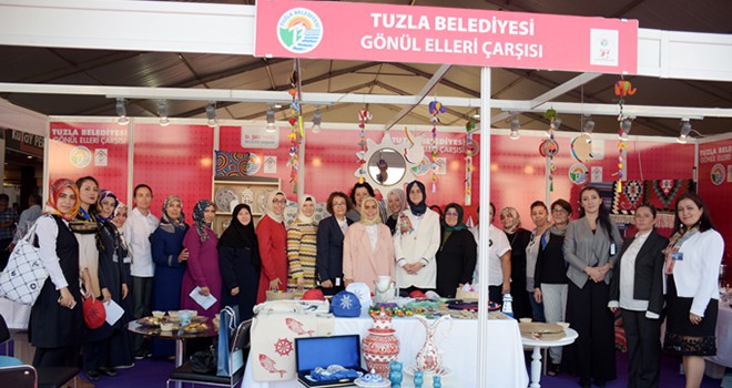 Tuzla Belediyesi Gönül Elleri Çarşısı, İhtiyaç Sahibi Kadınlarla Yerli ve Milli Üretime Katılıyor