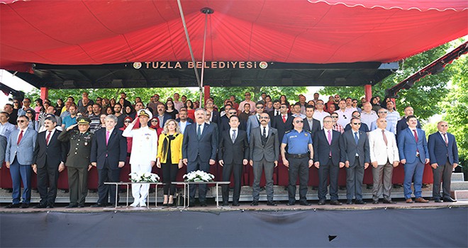 19 Mayıs Atatürk’ü Anma, Gençlik ve Spor Bayramı’nın 100. Yılı Tuzla’da Coşkuyla Kutlandı