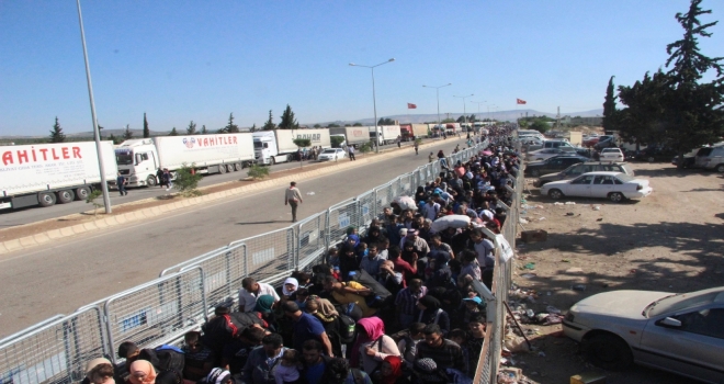 Ülkelerine Giden Suriyelilerin Sayısı 10 Bini Aştı