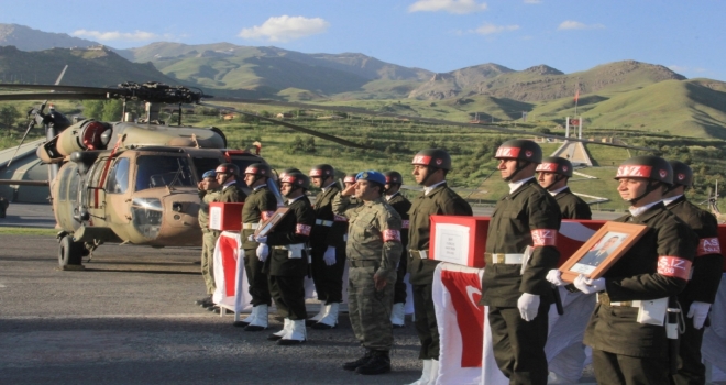 Şehitler Törenle Memleketlerine Uğurlandı