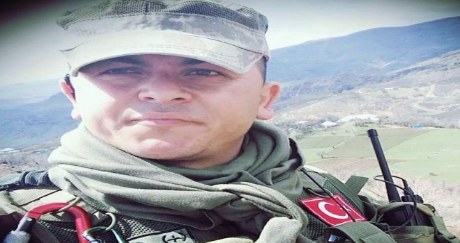 Tunceli Şehidinin Baba Evine Ateş Düştü