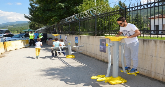 Sürücüleri İndirip Spor Yaptırdılar