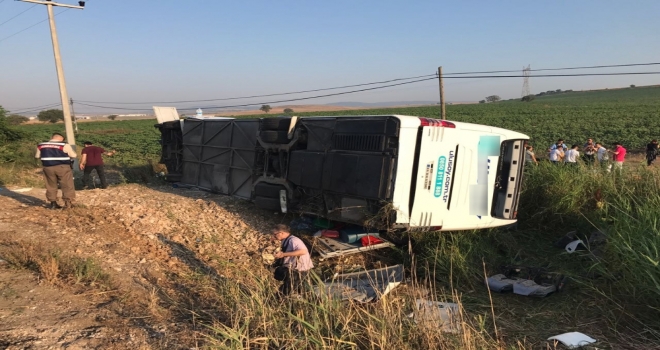 Balıkesirde Otobüs Kazası: 1 Ölü 40 Dan Fazla Yaralı