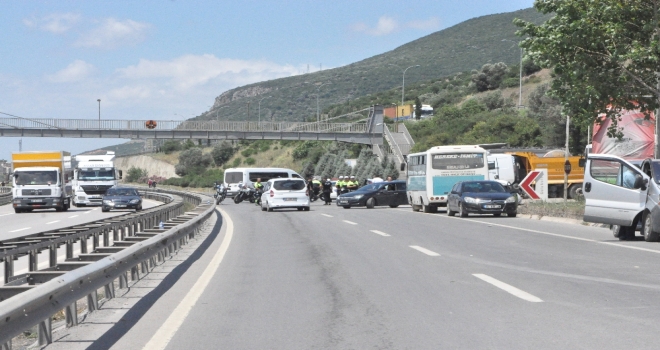 İhbar Üzerine İlk Kez Trafik Tamamen Kapatıldı