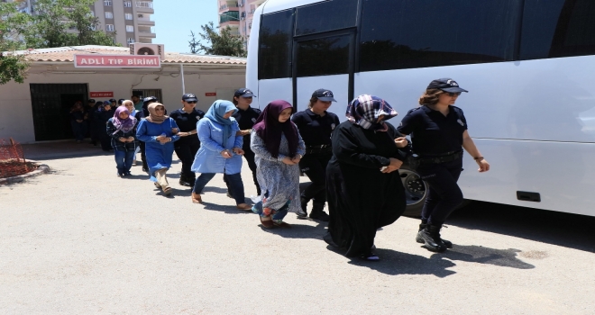 Fetönün Zeki Çocuk Avcısı Ablaları Tutuklandı