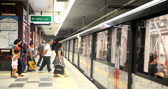 İstanbulda Metro Seferlerine 15 Temmuz Ayarı