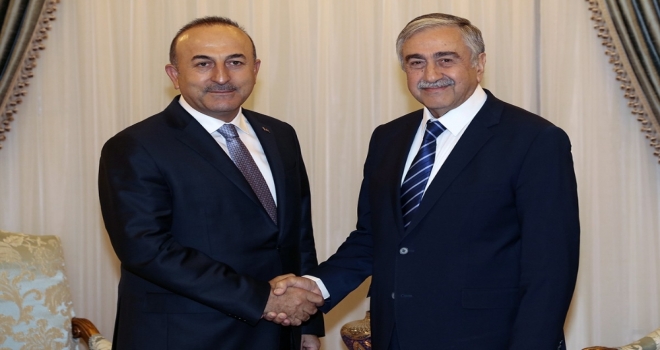 Bakan Çavuşoğlu, Akıncı İle Görüştü