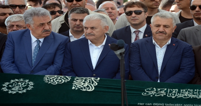 Başbakan Yıldırım Acılı Gününde Bakan Aslanı Yalnız Bırakmadı