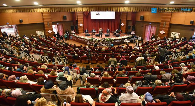 Tuzlalı Kadınlar, Kadınlar Günü Konserinde Buluştu