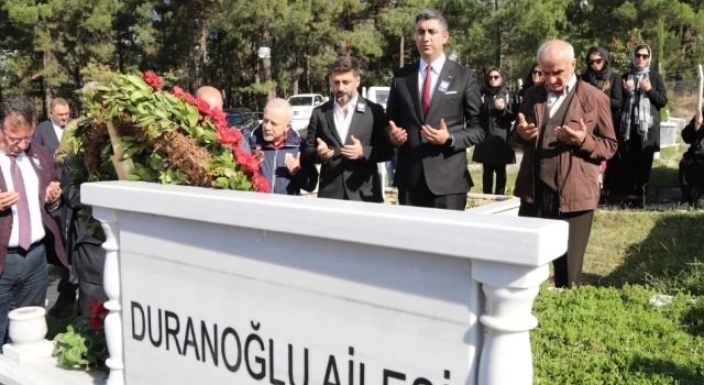 Eski Kartal Belediye Başkanı Ali Duranoğlu Kabri Başında Anıldı