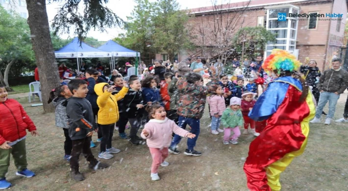 ‘Kartal Çocuk Şenliği’ Miniklerin Yoğun İlgisi Eşliğinde Başladı