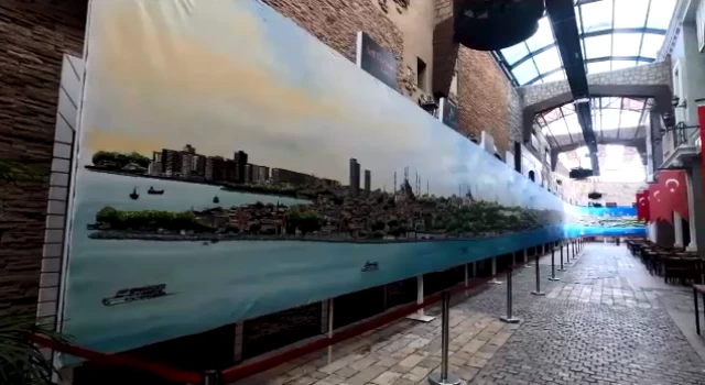 Cumhuriyetin 100.Yılında Dev İstanbul tablosu Ataşehir’de ziyaretçileriyle buluştu