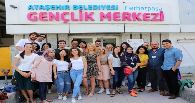 DÜNYA GENÇLERİ ATAŞEHİR’DE BULUŞUYOR