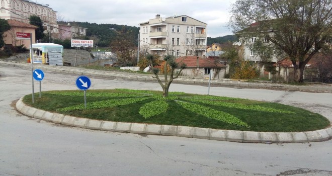 Ümraniye Belediyesi Yeşil Alan, Çevre Düzenleme ve Park Onarım Çalışmalarına Devam Ediyor