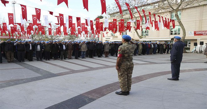 Eski Mavi Bereliler Şehitlere Saygı İçin Buluştu