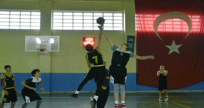 Spor Şöleni Basketbolla Başladı