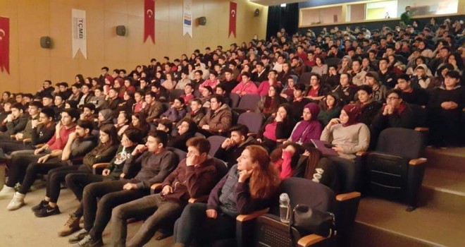 Kültür Sanat Okulda Başlar Programında “Bir Şubat Evi” Tiyatro Oyunu Sahnelendi