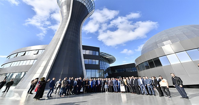 Üsküdar Bilim Merkezi'nin 1. Faz Açılışı Bakan Varnak'ın Katılımıyla Gerçekleşti