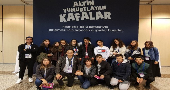 YENİLİK AKADEMİSİ ÖĞRENCİLERİ GLOBAL GİRİŞİMCİLİK HAFTASI ETKİNLİKLERİNE KATILDI