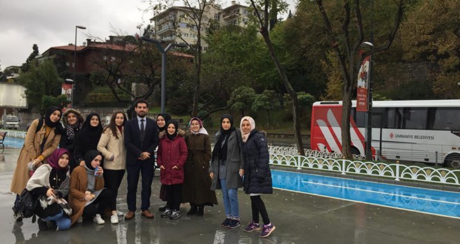 Ümraniyeli Gençler Medine Müdafii Fahreddin Paşa’yı Kabri Başında Andı