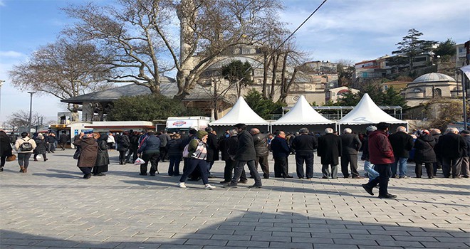 Üsküdar’da Tanzim Meyve Ve Sebze Satışı Başladı