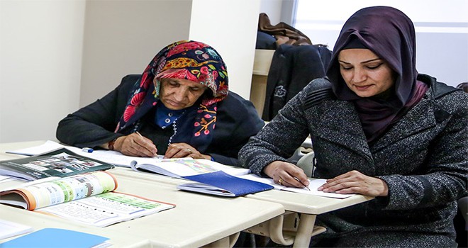 Kadınların okuma-yazma hayali gerçeğe dönüştü