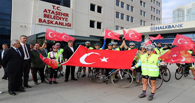 Bisikletliler, Anıtkabir Yolunda