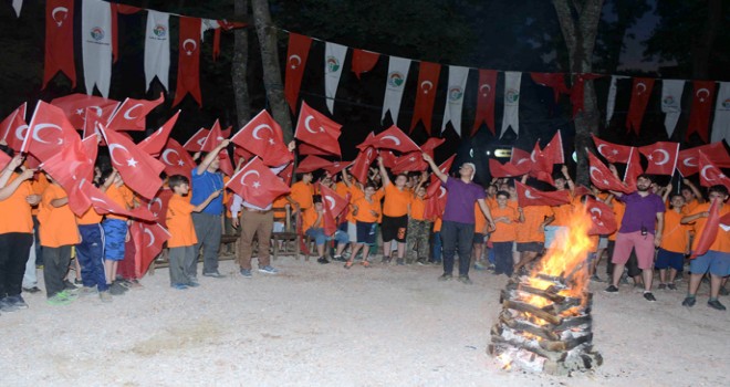 Tuzla Belediyesi Şehit Ömer Halisdemir Gençlik Kampı, 15 Temmuz Şehitleri'ni Andı