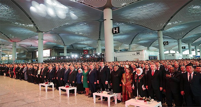 Dünyanın En Büyük Havalimanı Cumhurbaşkanımız Sayın Recep Tayyip Erdoğan’ın Katılımıyla Açıldı