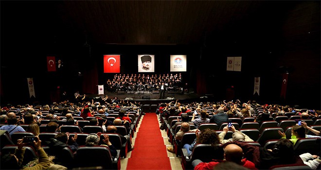 Çanakkale şehitleri anısına konser