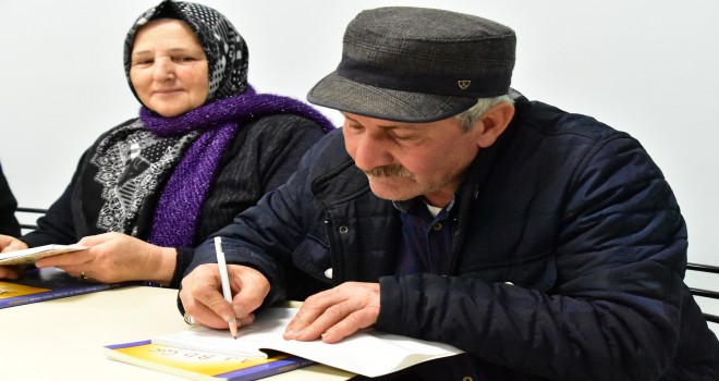 Pendik’te Okuma Yazma Seferberliği