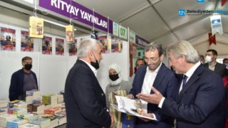 KİTAPSEVERLER 6. PENDİK KİTAP FUARI'NDA