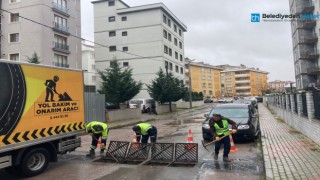 YAĞIŞ YÜKÜ YOĞUN NOKTALARDA ÖNLEM ALINIYOR