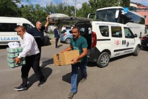 KARTAL BELEDİYESİ, ZOR GÜNLERİNDE VATANDAŞLARIN ACISINA ORTAK OLUYOR