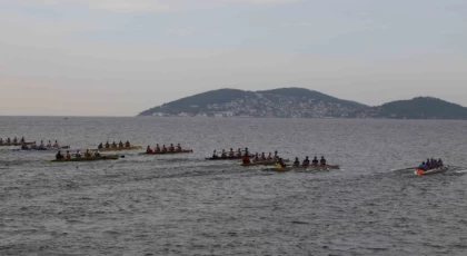 Kartal Belediyesi, Deniz Küreği Yarışları’na ev sahipliği yaptı