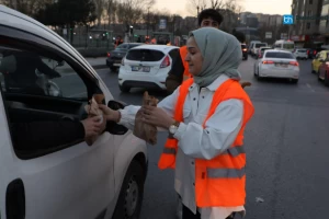 Eyüpsultan’da Ramazan bereketi yaşanıyor