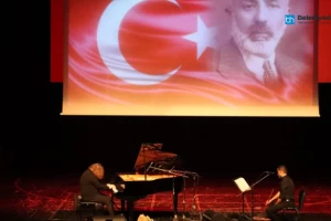 Tuluyhan Uğurlu’dan Mehmet Âkif Ersoy resitali